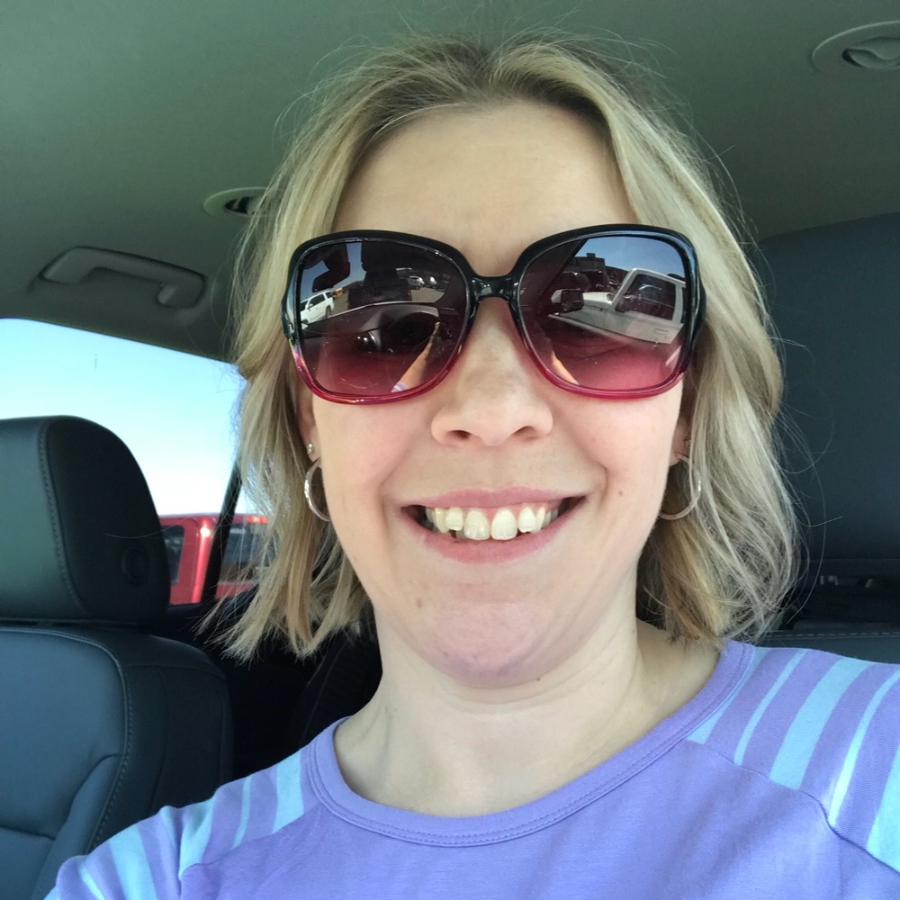 Meet your Posher, Jennifer